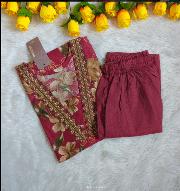 Red Kurthi