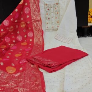 IVORY RUBY MIRROR ELEGANCE SET