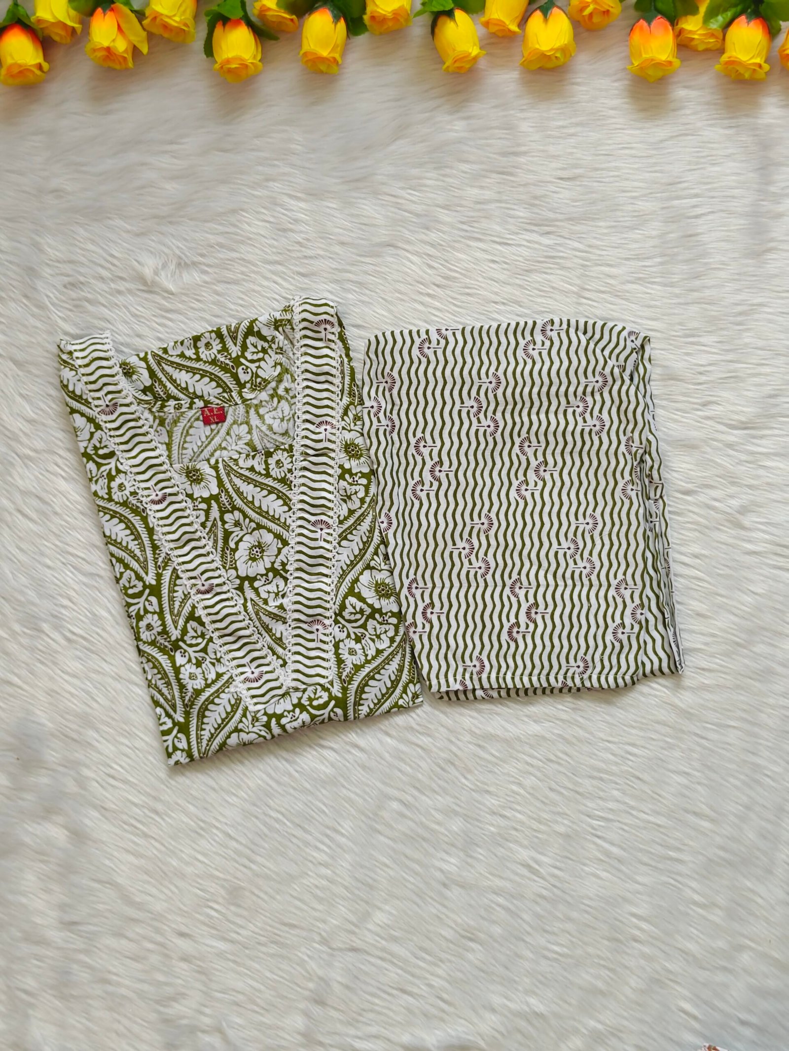 GREEN WHITE COMBO CORD